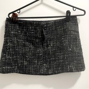 Guess tweed mini skirt size 27